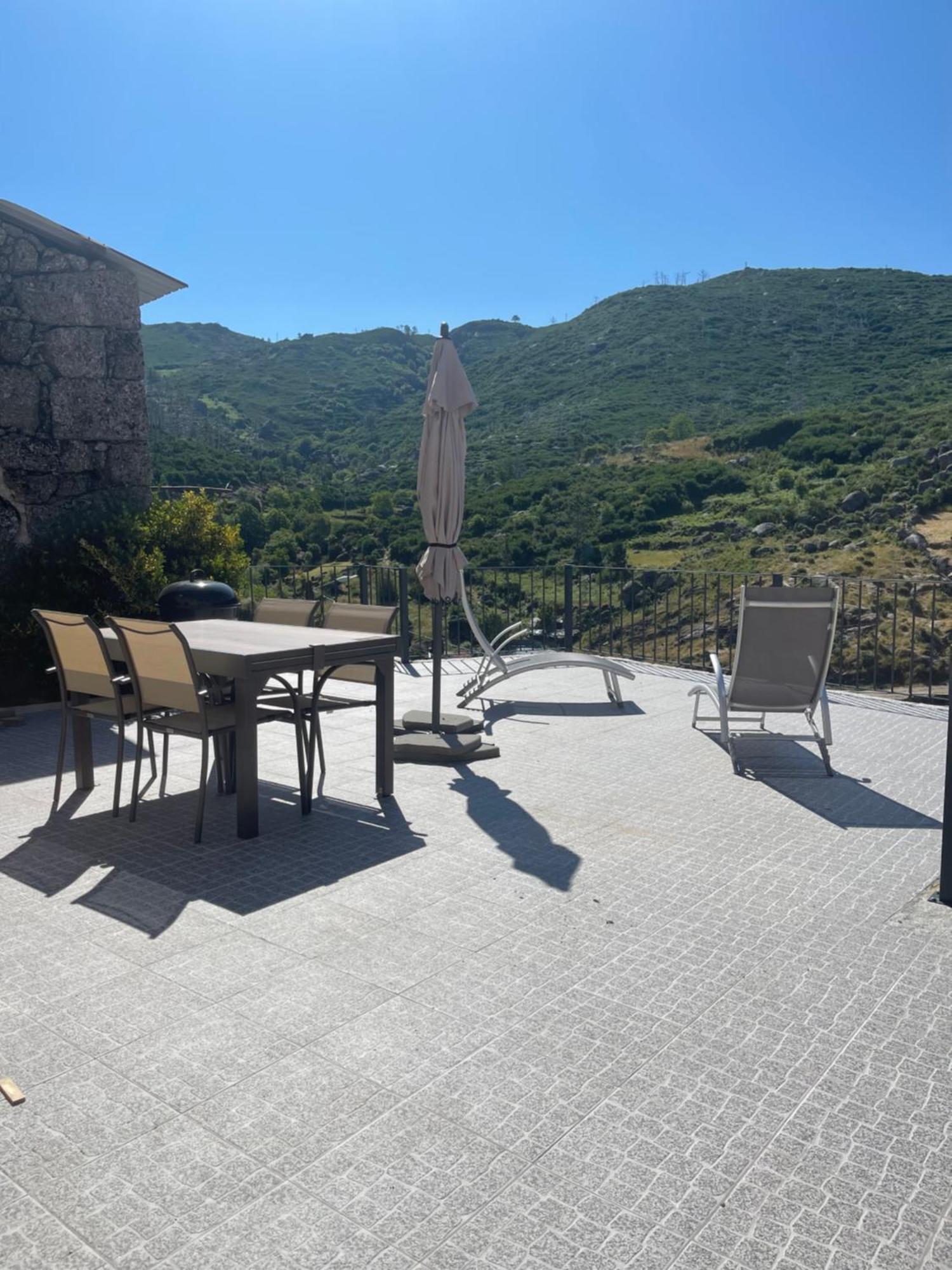 Casa Pinhao Holiday home Sabugueiro (Guarda)